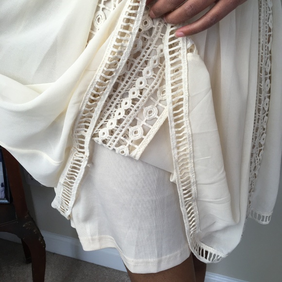 🌸Ivory Dress Boutique Sheer Cut Out GORGEOUS - Picture 5 of 6